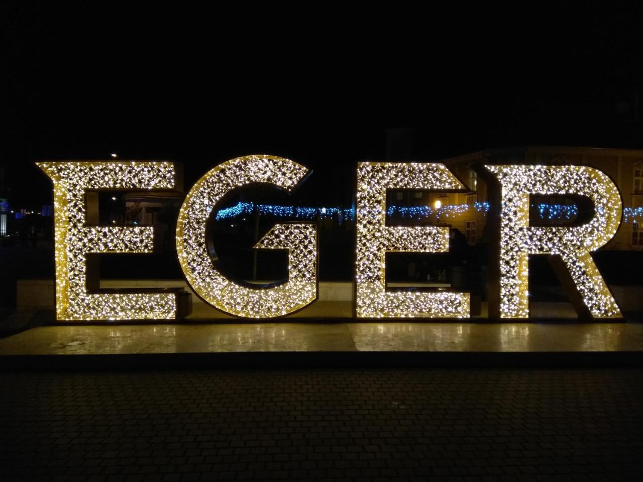 Like Apartman Eger Exteriér fotografie